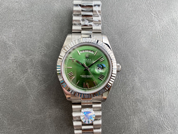 激安ロレックス着用イメージ